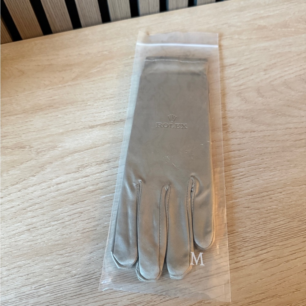 Rolex Men's Elegant Silver Gloves